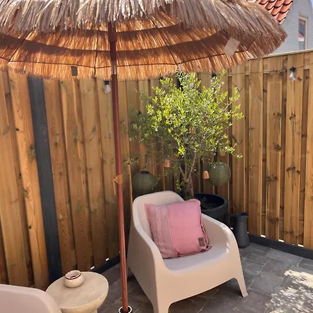 Beachhouse Noteboom Apartment
