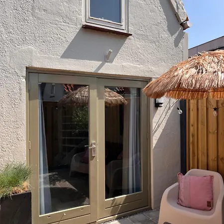 Beachhouse Noteboom Apartment *